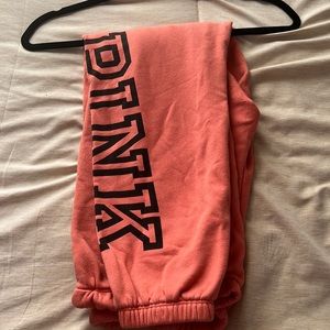 PINK VICTORIA SECRET SWEATPANTS